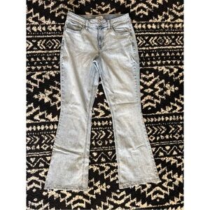 Women's Light Blue Jeans